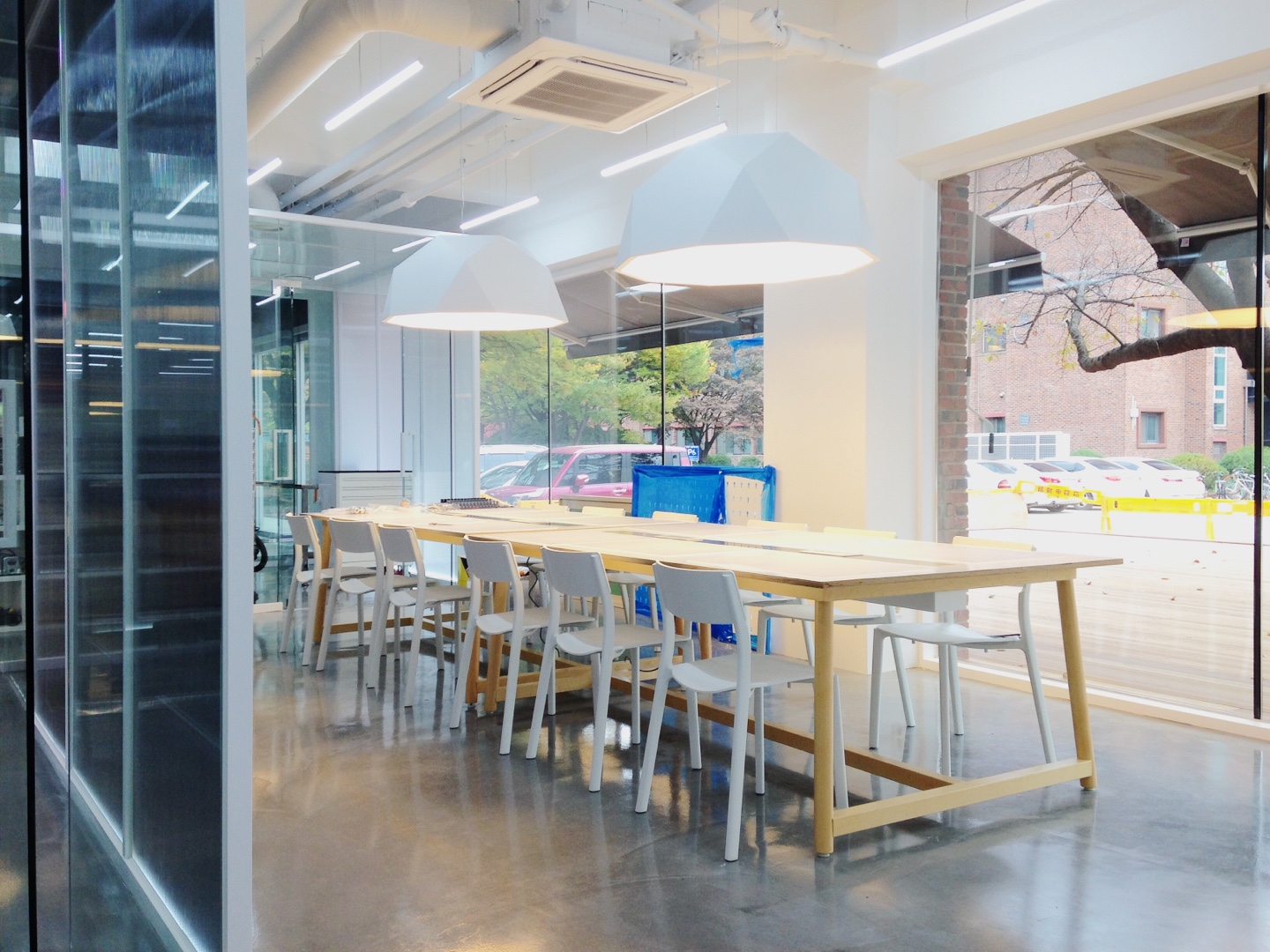 KAIST-AUDI Creative Lounge FABLAB